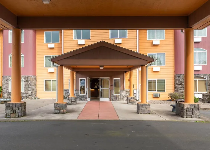 Palace Inn & Suites